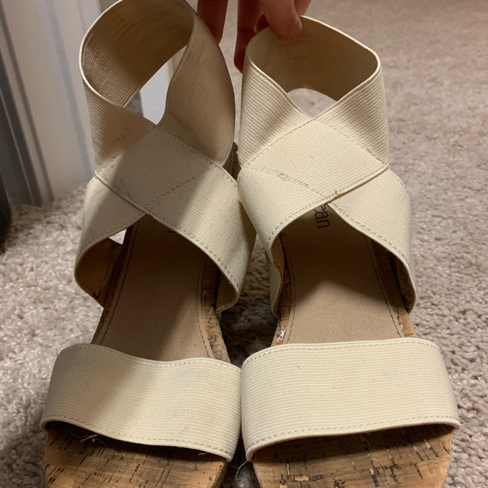 cathy jean wedges